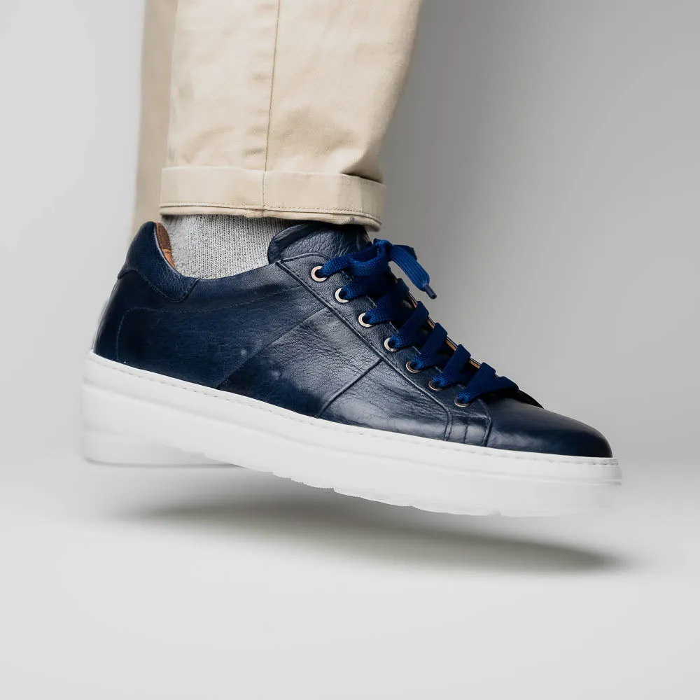 65-348-NVY Vivo Italian Tumbled Calfskin Sneaker Navy