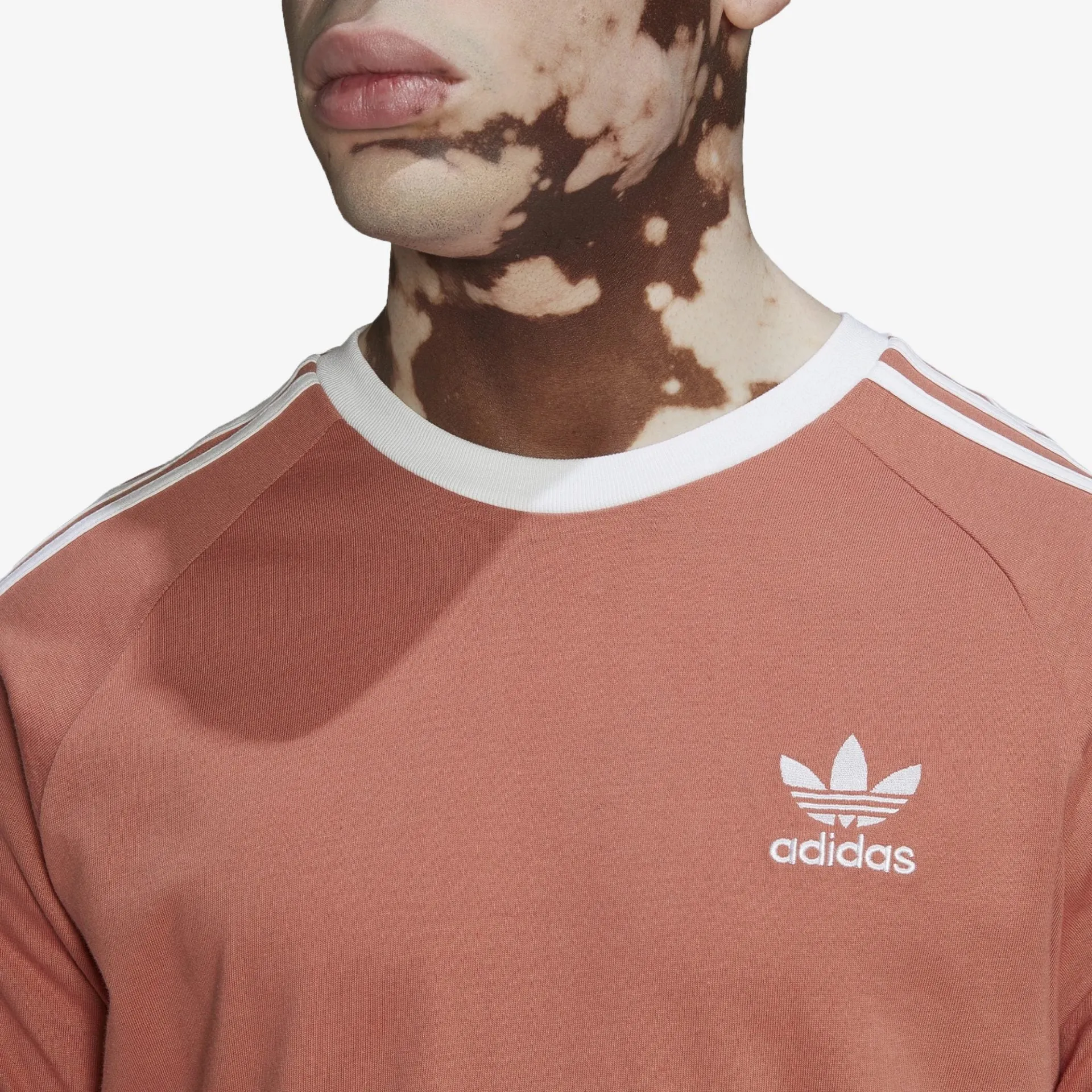 Adidas Originals | ADICOLOR CLASSICS 3-STRIPES TEE  { MAGIC EARTH