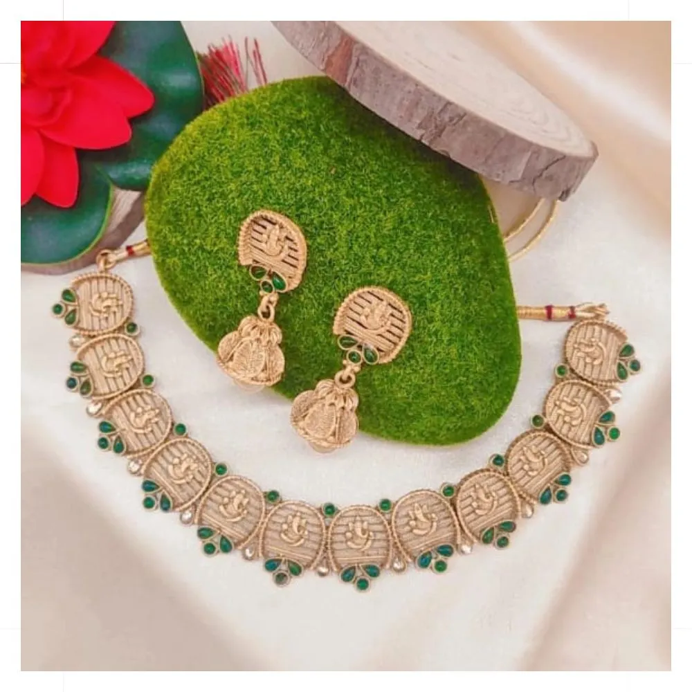 Bhavi Jewels Gold Plated Kundan Pota Stone Necklace Set